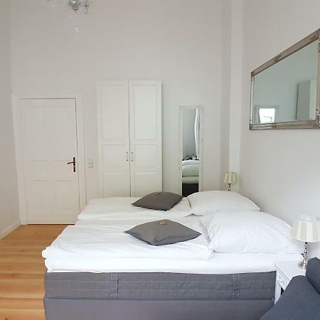 Lang Re By Rockchair Apartments L Superhost Status L 2 Bedrooms Boxspringbeds In City Center - Cozy Family & Business Flair Welcomes You! Берлин Экстерьер фото