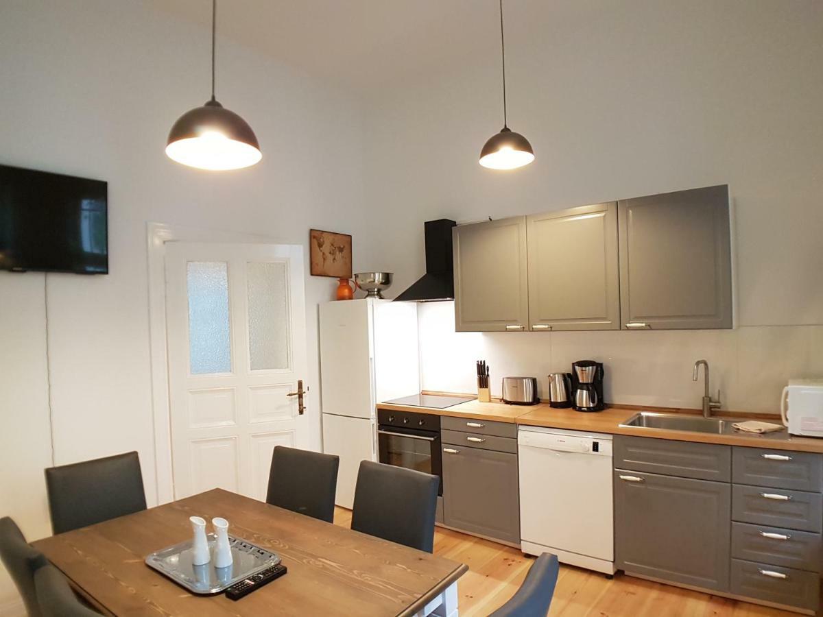 Lang Re By Rockchair Apartments L Superhost Status L 2 Bedrooms Boxspringbeds In City Center - Cozy Family & Business Flair Welcomes You! Берлин Экстерьер фото