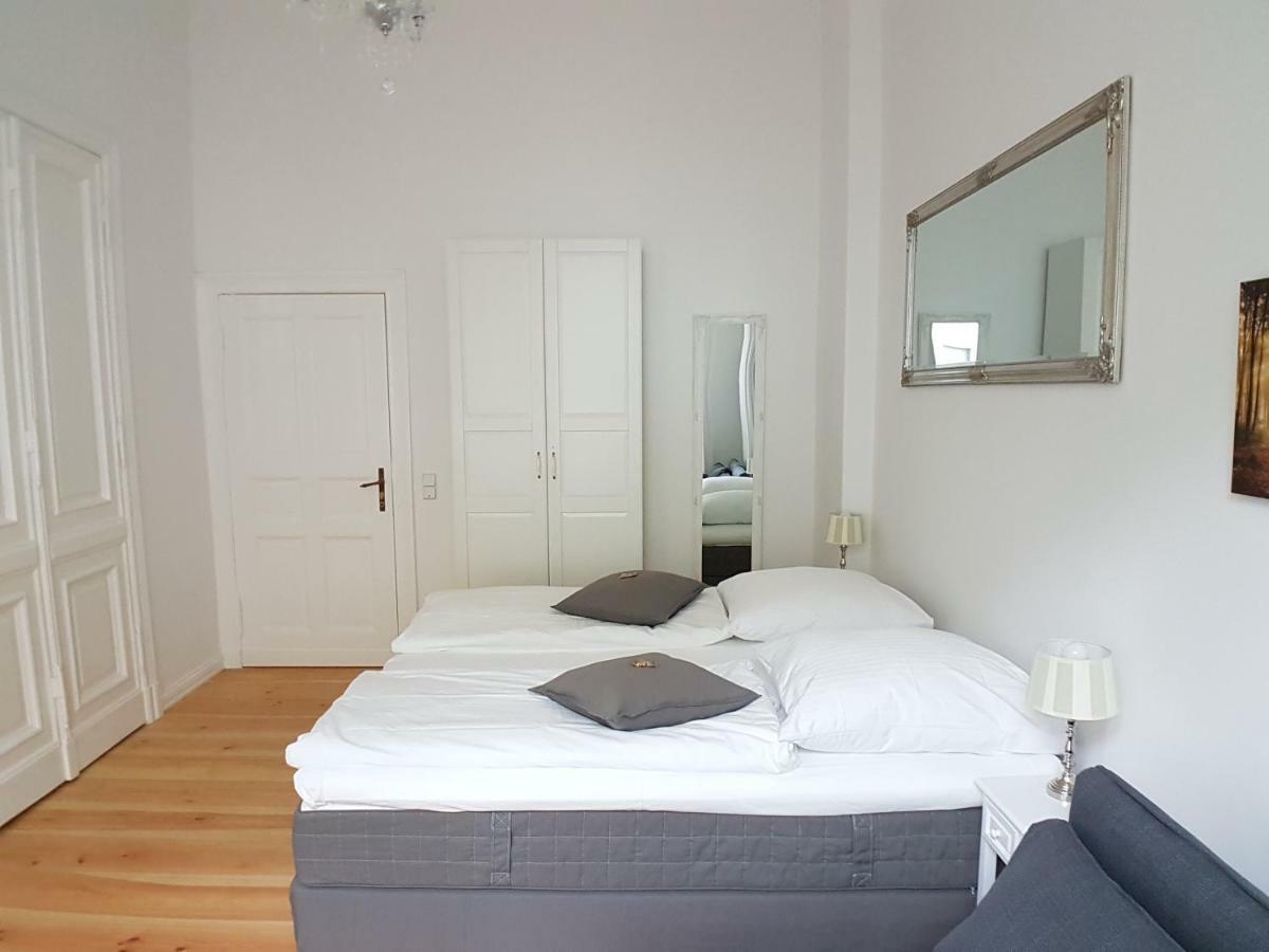 Lang Re By Rockchair Apartments L Superhost Status L 2 Bedrooms Boxspringbeds In City Center - Cozy Family & Business Flair Welcomes You! Берлин Экстерьер фото