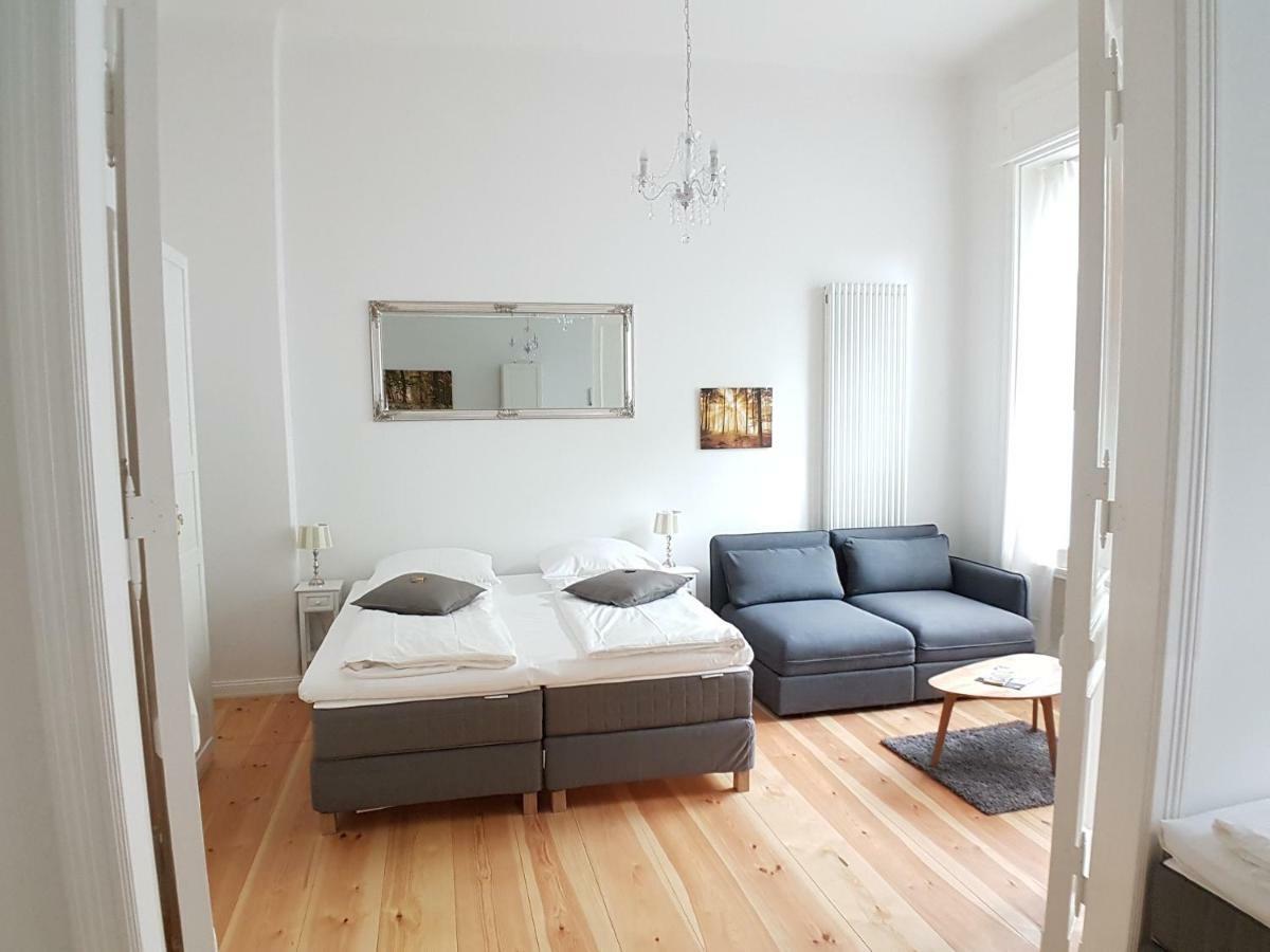 Lang Re By Rockchair Apartments L Superhost Status L 2 Bedrooms Boxspringbeds In City Center - Cozy Family & Business Flair Welcomes You! Берлин Экстерьер фото